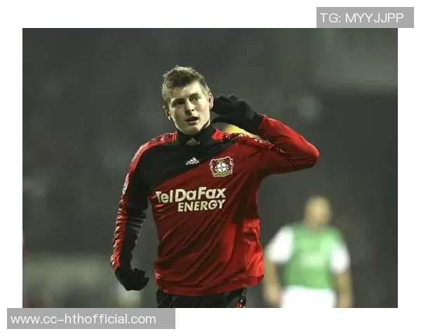 克罗斯预测拜仁将在明年春季提前锁定德甲冠军优势明显