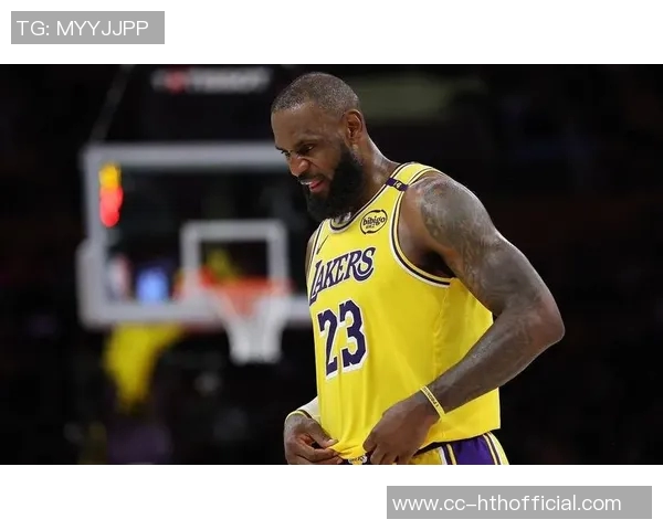 苏群预测詹姆斯将在11月19日主场对爵士比赛中复出引发热议 苏群预测詹姆斯将在11月19日主场对爵士比赛中复出引发热议