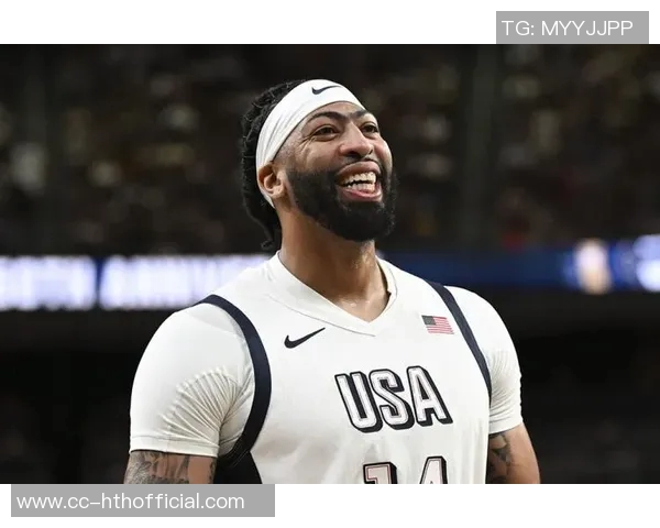 韦尔表现出色9投6中贡献12分7篮板1次抢断和1次盖帽